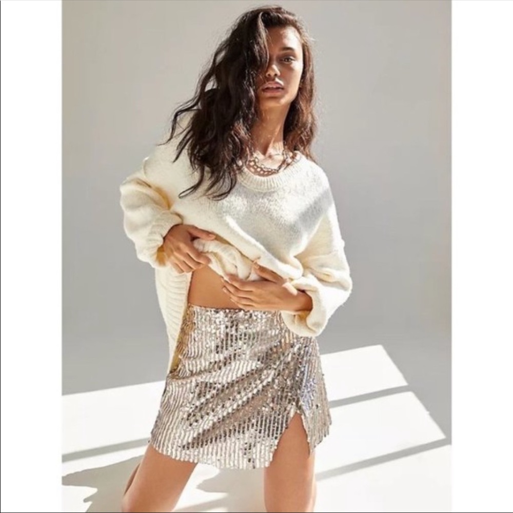 Free People Seashell Sequin Mini Skirt Size 8